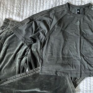 Adidas Loden Green Sweatpants Set